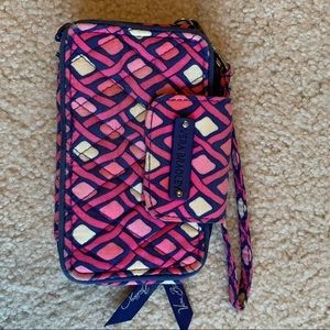 Katalina Pink Vera Bradley Smartphone Wristlet